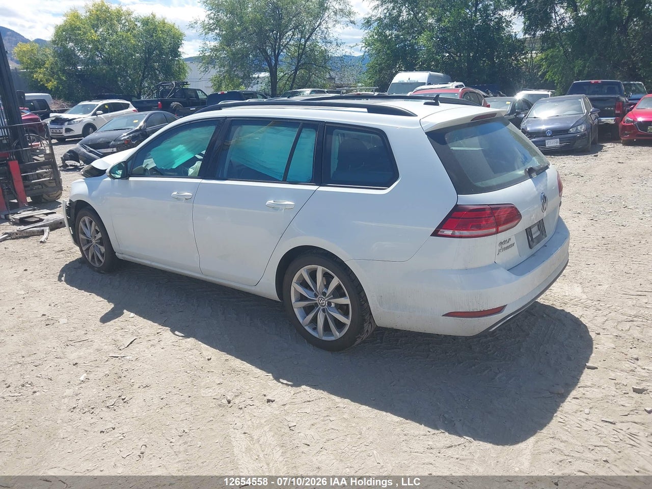 2019 VOLKSWAGEN GOLF SPORTWAGEN S thumbnail 4