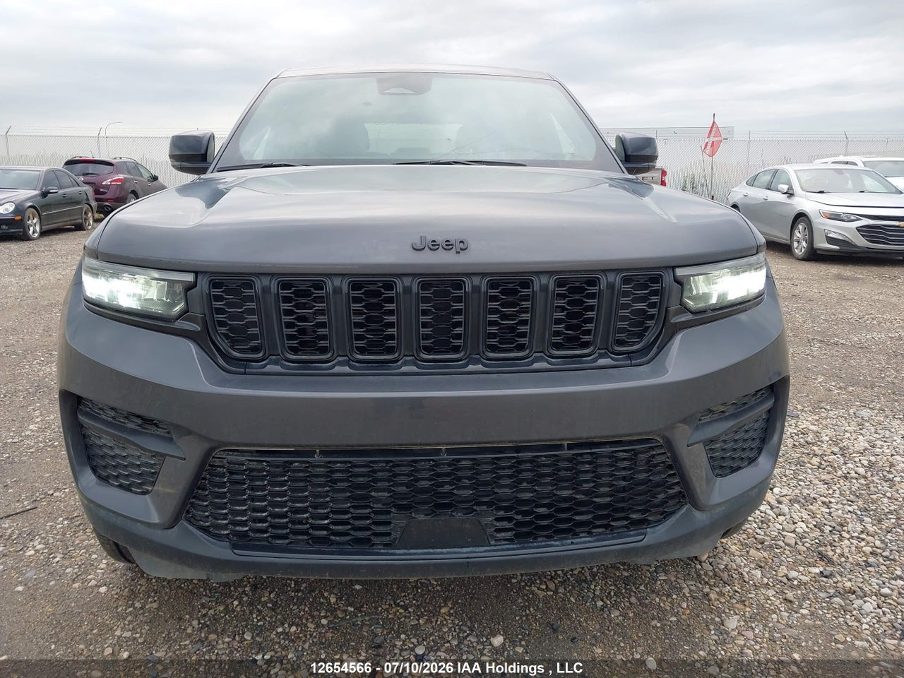 2024 JEEP GRAND CHEROKEE LAREDO/ALTITUDE thumbnail 12