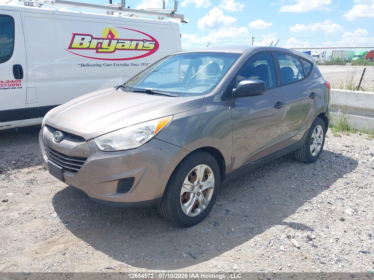 2013 HYUNDAI TUCSON GL thumbnail 3