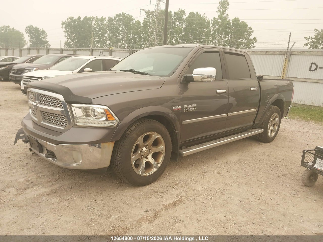 2014 RAM 1500 LARAMIE thumbnail 3