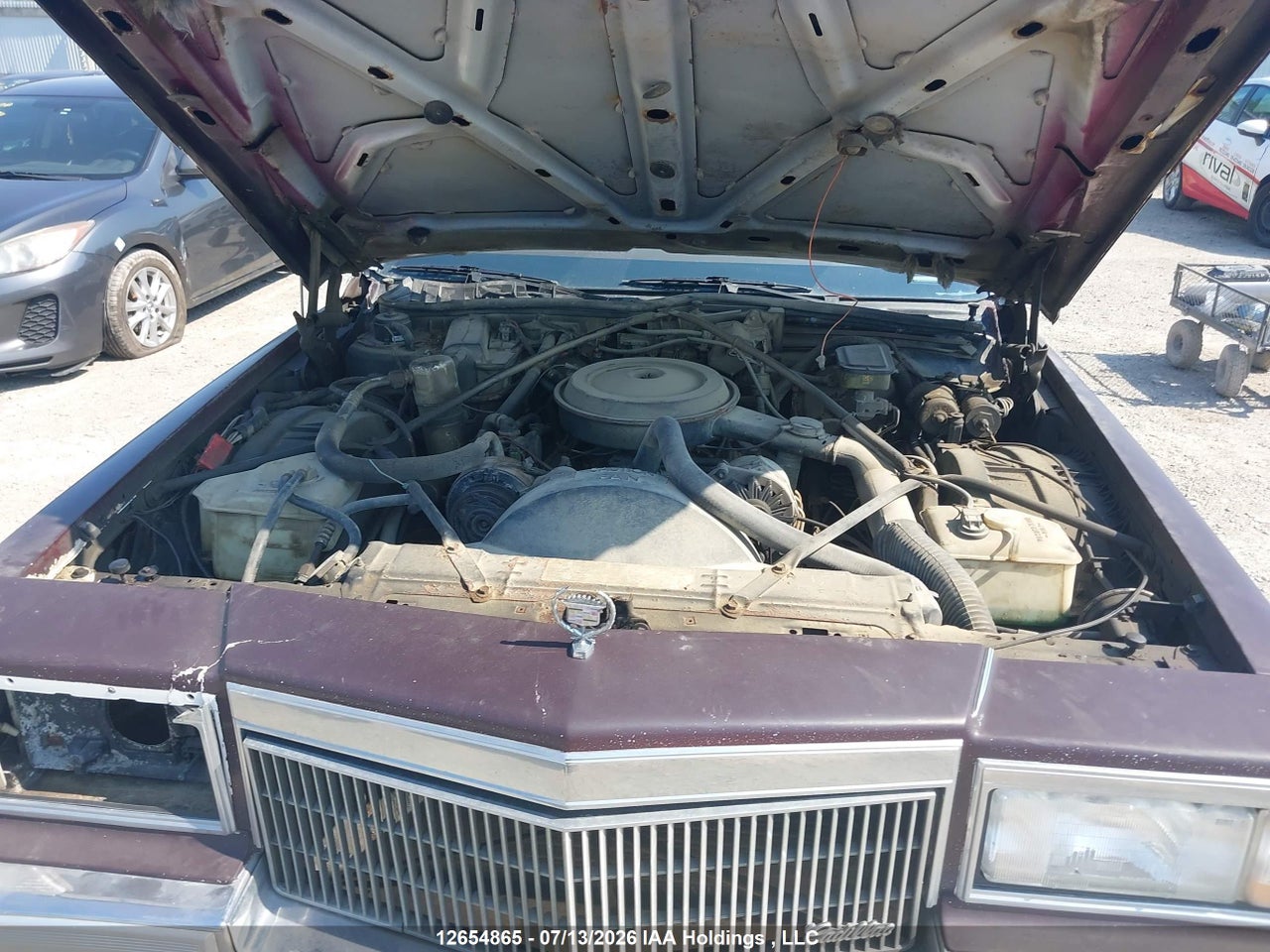 1990 CADILLAC BROUGHAM thumbnail 11