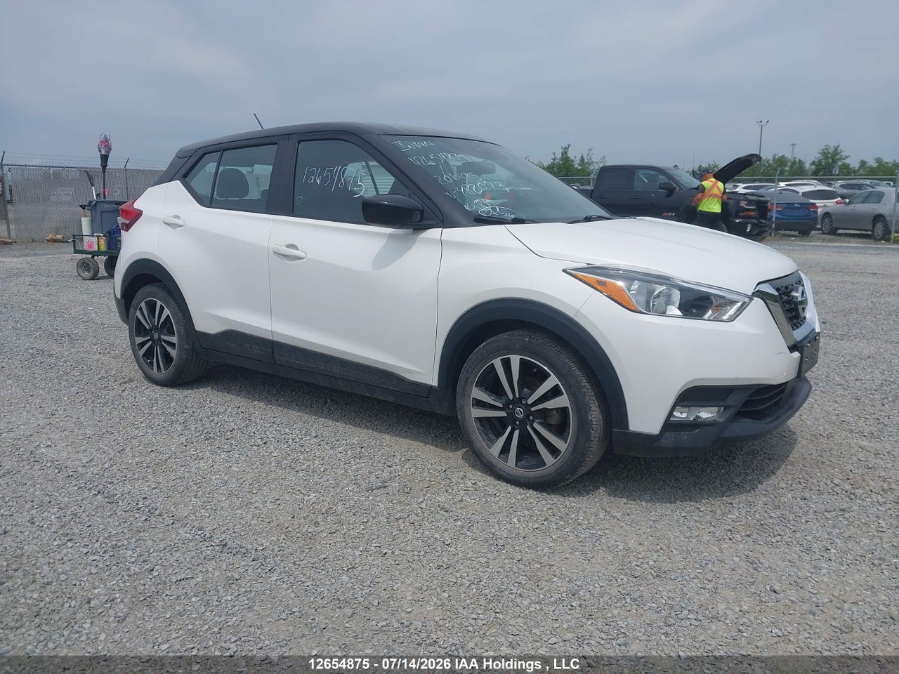 2020 NISSAN KICKS SV thumbnail 2