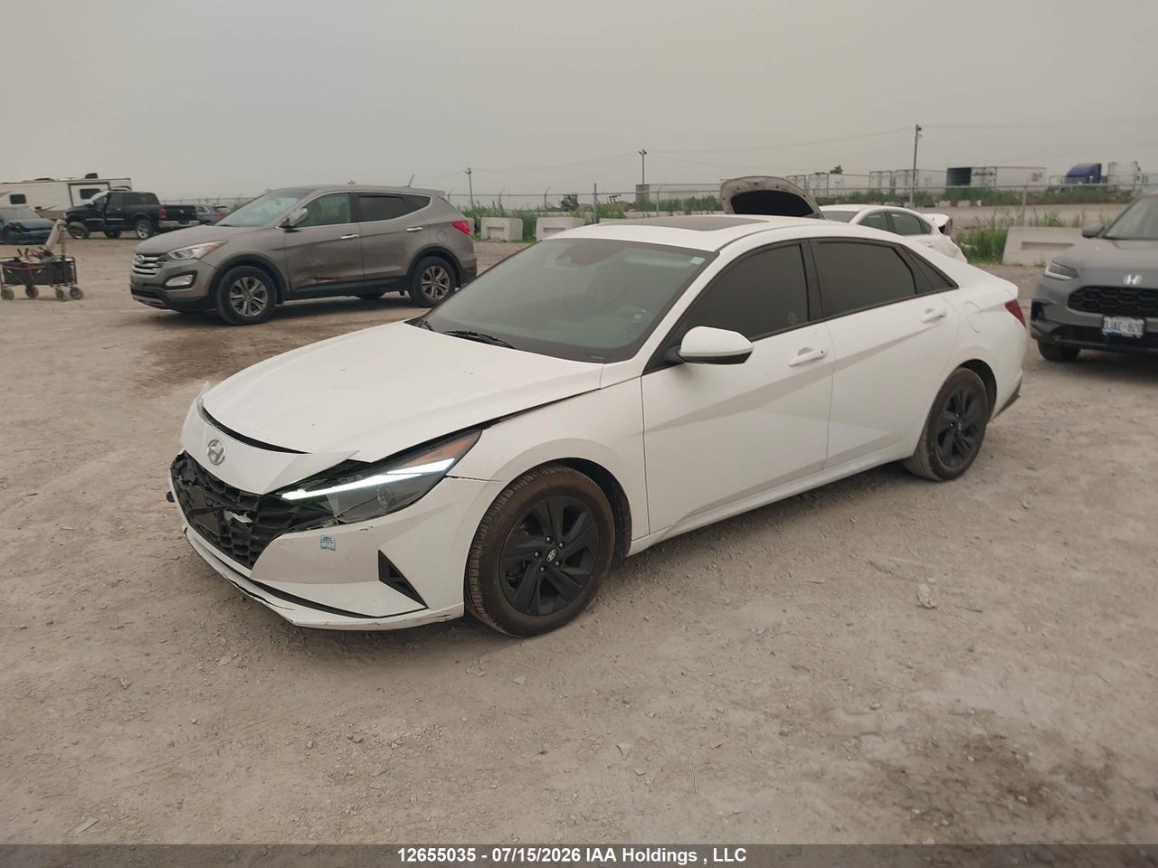 2022 HYUNDAI ELANTRA PREFERRED IVT WITH SUN AND TECH PACKAGE thumbnail 3