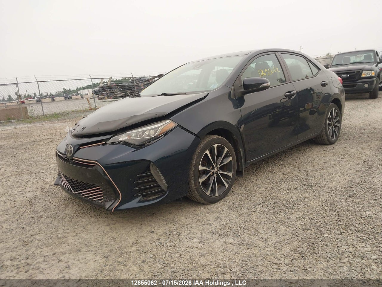 2017 TOYOTA COROLLA SE thumbnail 3