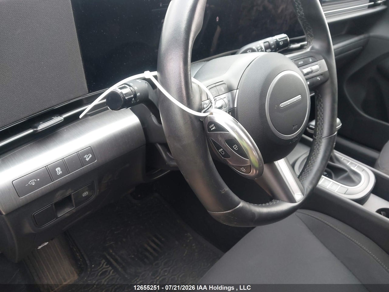 2025 HYUNDAI KONA thumbnail 12