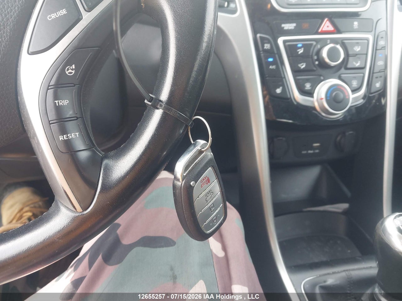 2016 HYUNDAI ELANTRA GT thumbnail 12