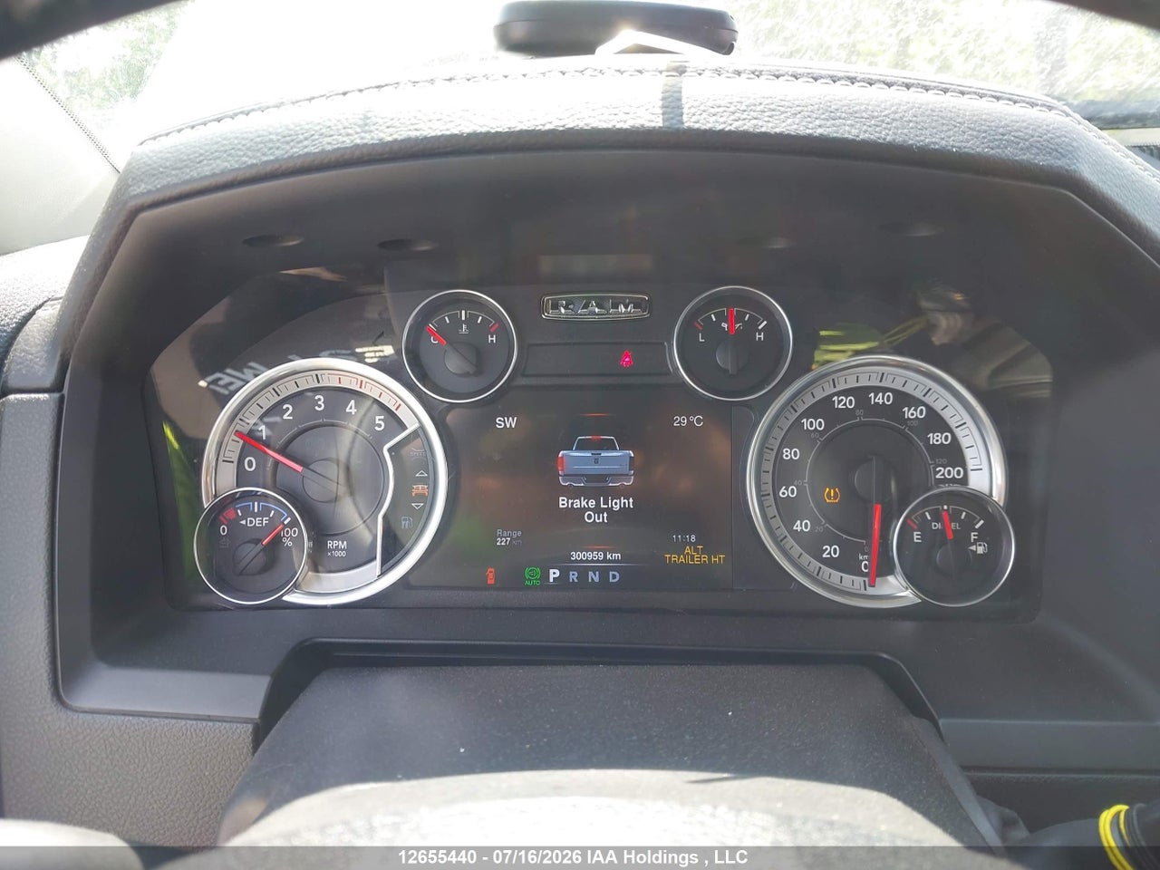 2016 RAM 2500 LARAMIE thumbnail 8