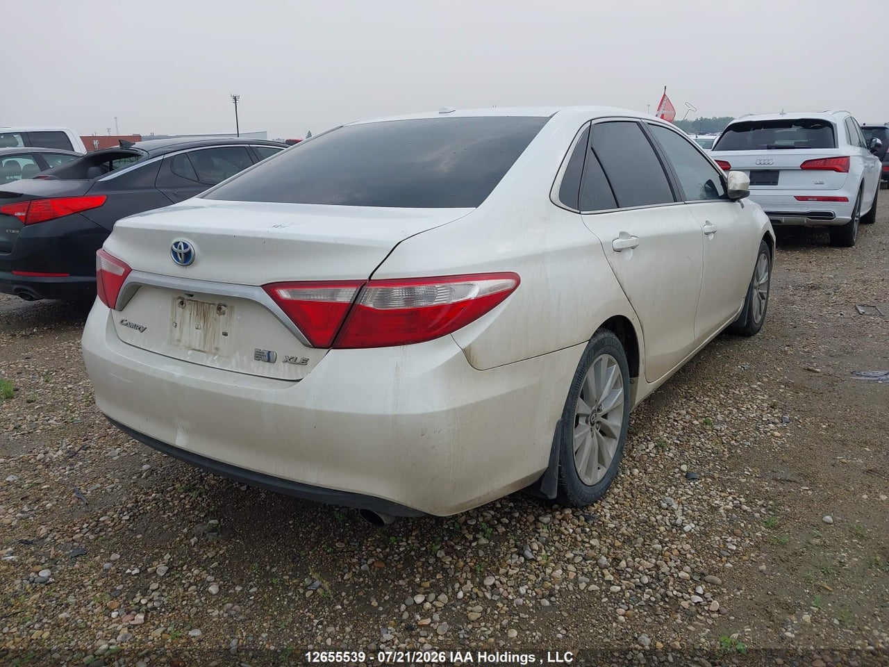 2017 TOYOTA CAMRY HYBRID/LE/XLE/SE thumbnail 5
