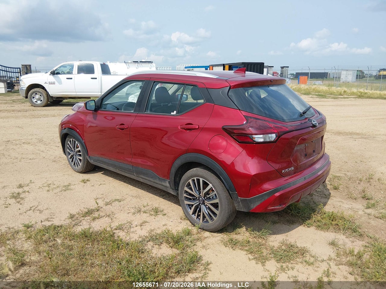 2025 NISSAN KICKS PLAY SV thumbnail 4