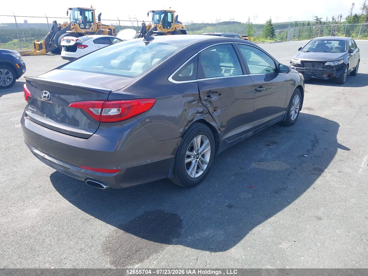 2015 HYUNDAI SONATA GL thumbnail 5