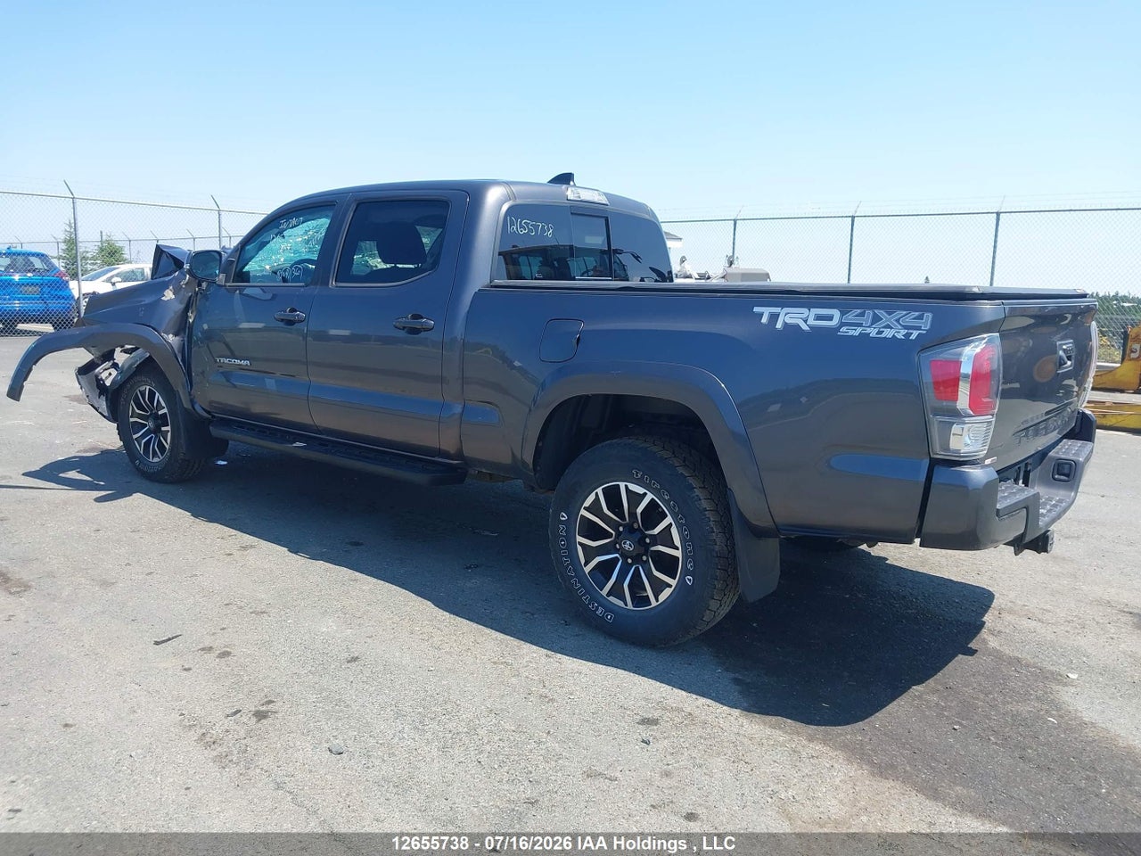 2020 TOYOTA TACOMA thumbnail 4