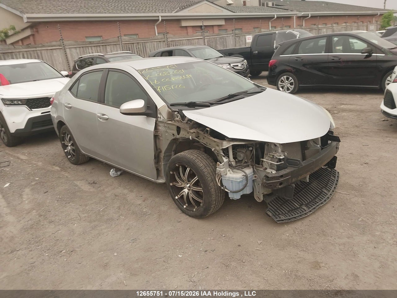 2016 TOYOTA COROLLA LE thumbnail 2