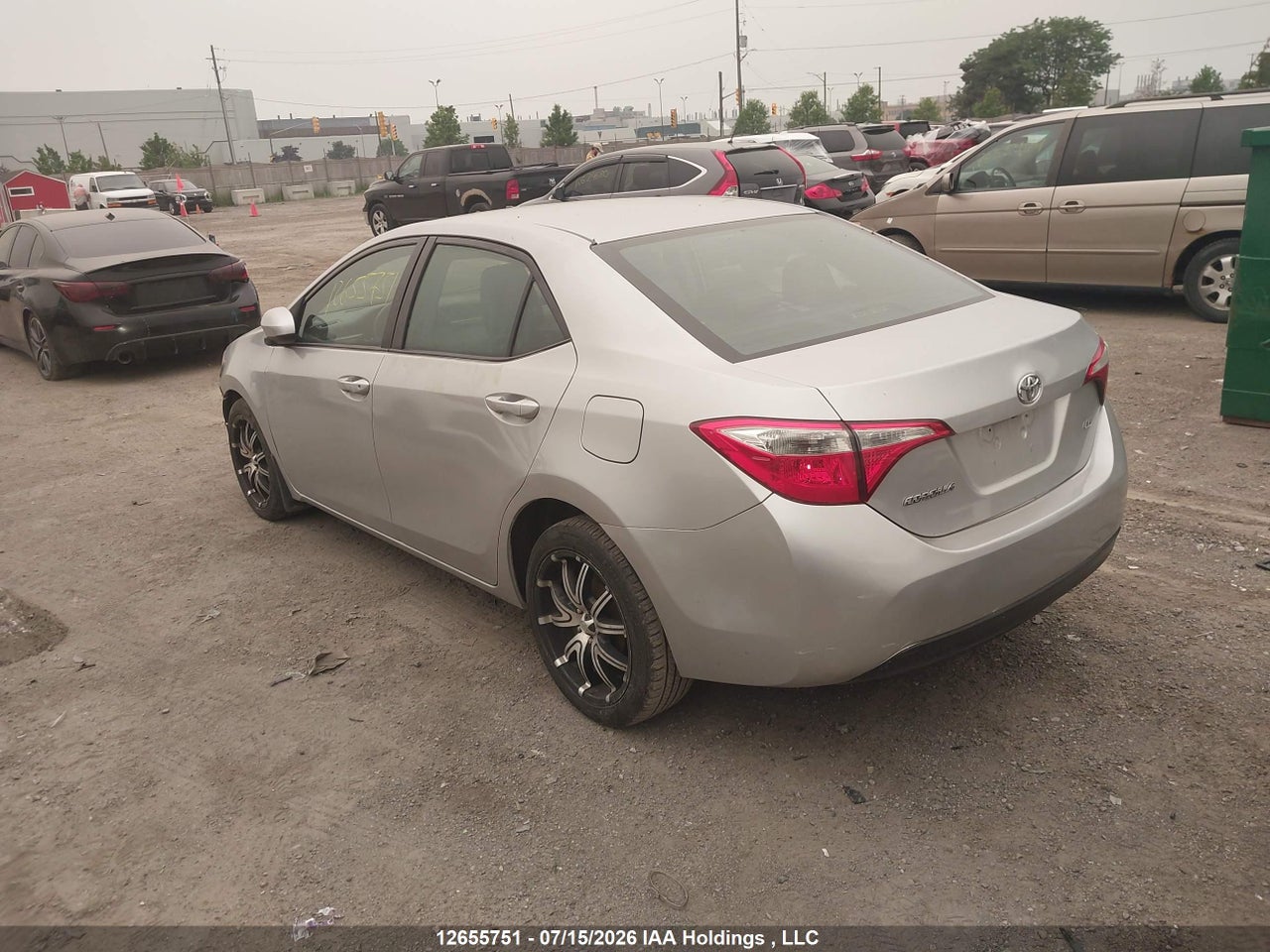 2016 TOYOTA COROLLA LE thumbnail 4