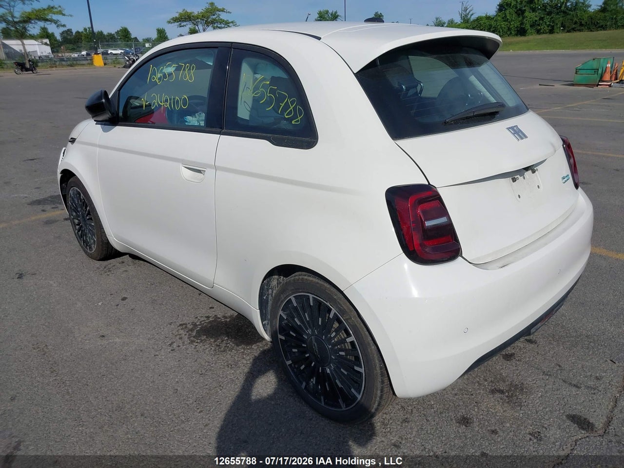 2025 FIAT 500E BEV RED thumbnail 4