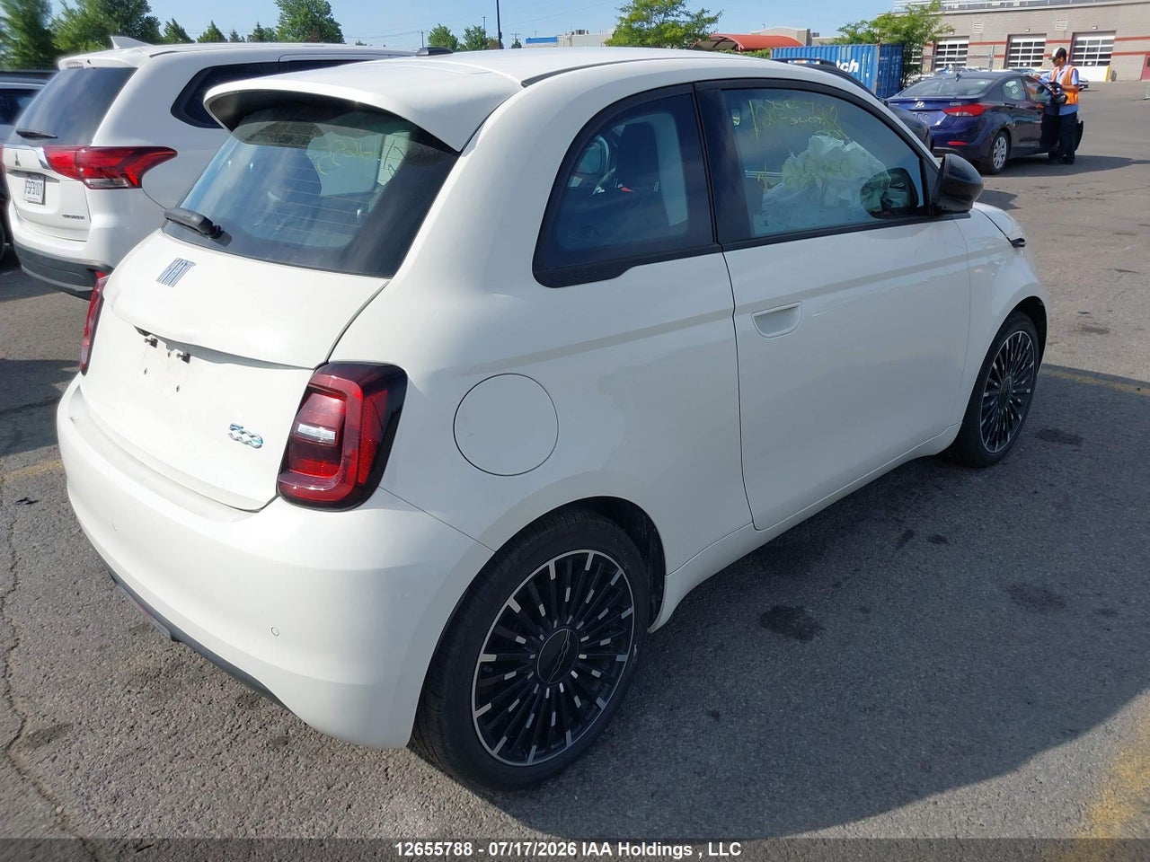 2025 FIAT 500E BEV RED thumbnail 5