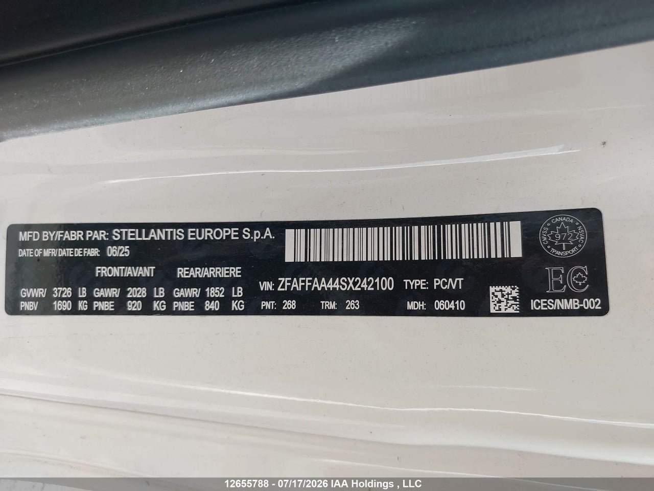 2025 FIAT 500E BEV RED thumbnail 10