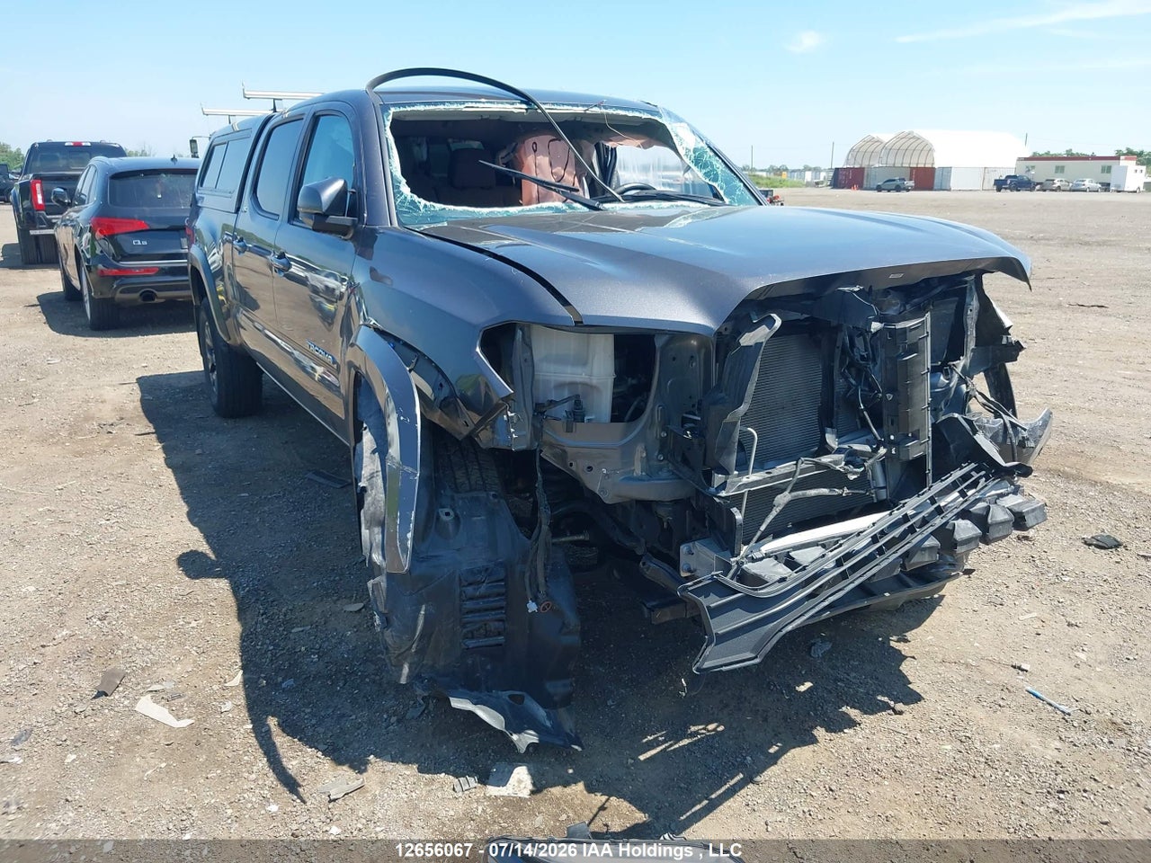 2022 TOYOTA TACOMA thumbnail 2