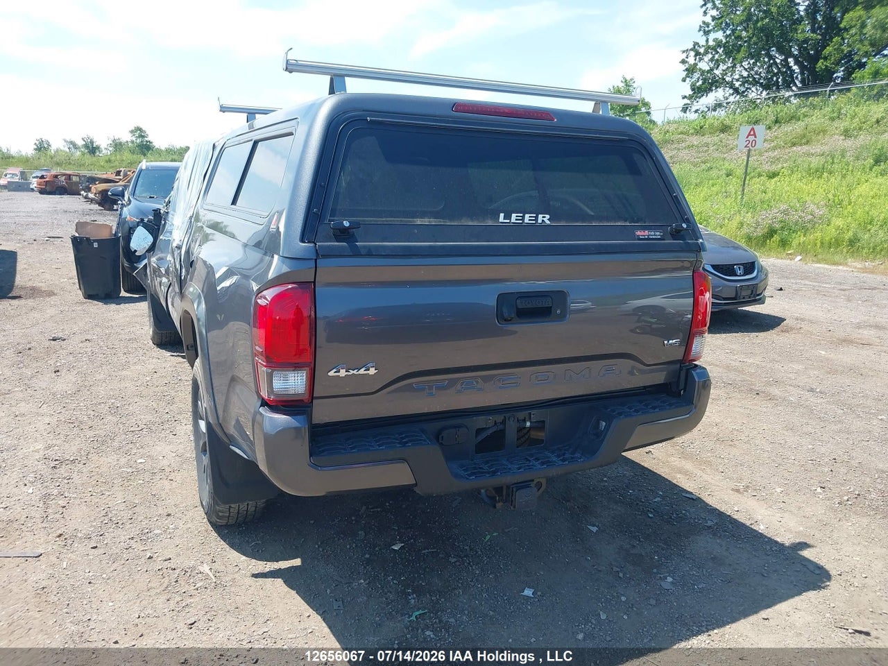 2022 TOYOTA TACOMA thumbnail 4
