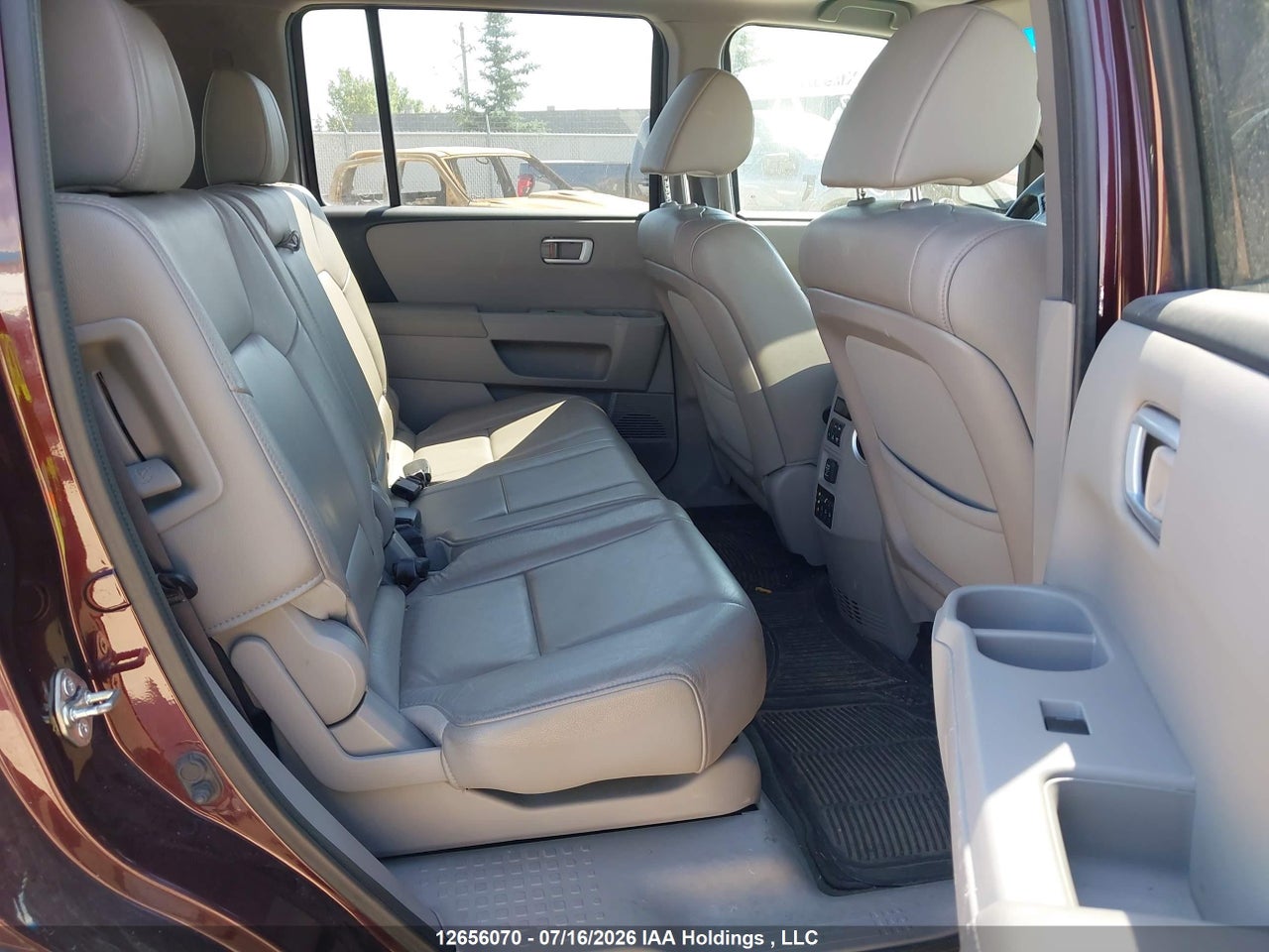 2015 HONDA PILOT thumbnail 9