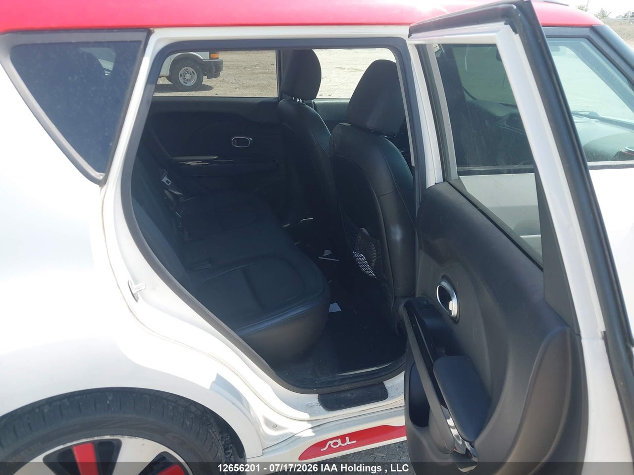 2014 KIA SOUL SX/SX LUXURY/TWO-TONE FATHOM BLUE/WHITE SPECIAL EDITION/TWO-TONE INFERNO RED thumbnail 9