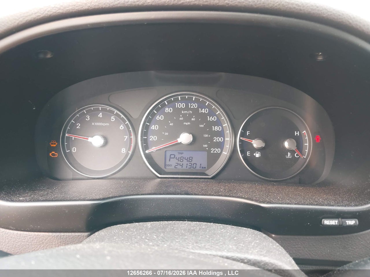 2011 HYUNDAI SANTA FE thumbnail 8