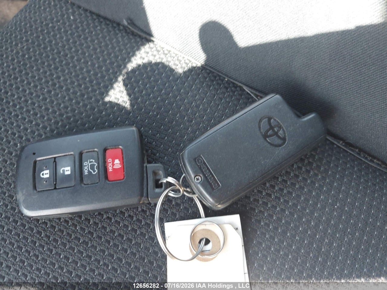 2018 TOYOTA RAV4 ADVENTURE/XLE thumbnail 12