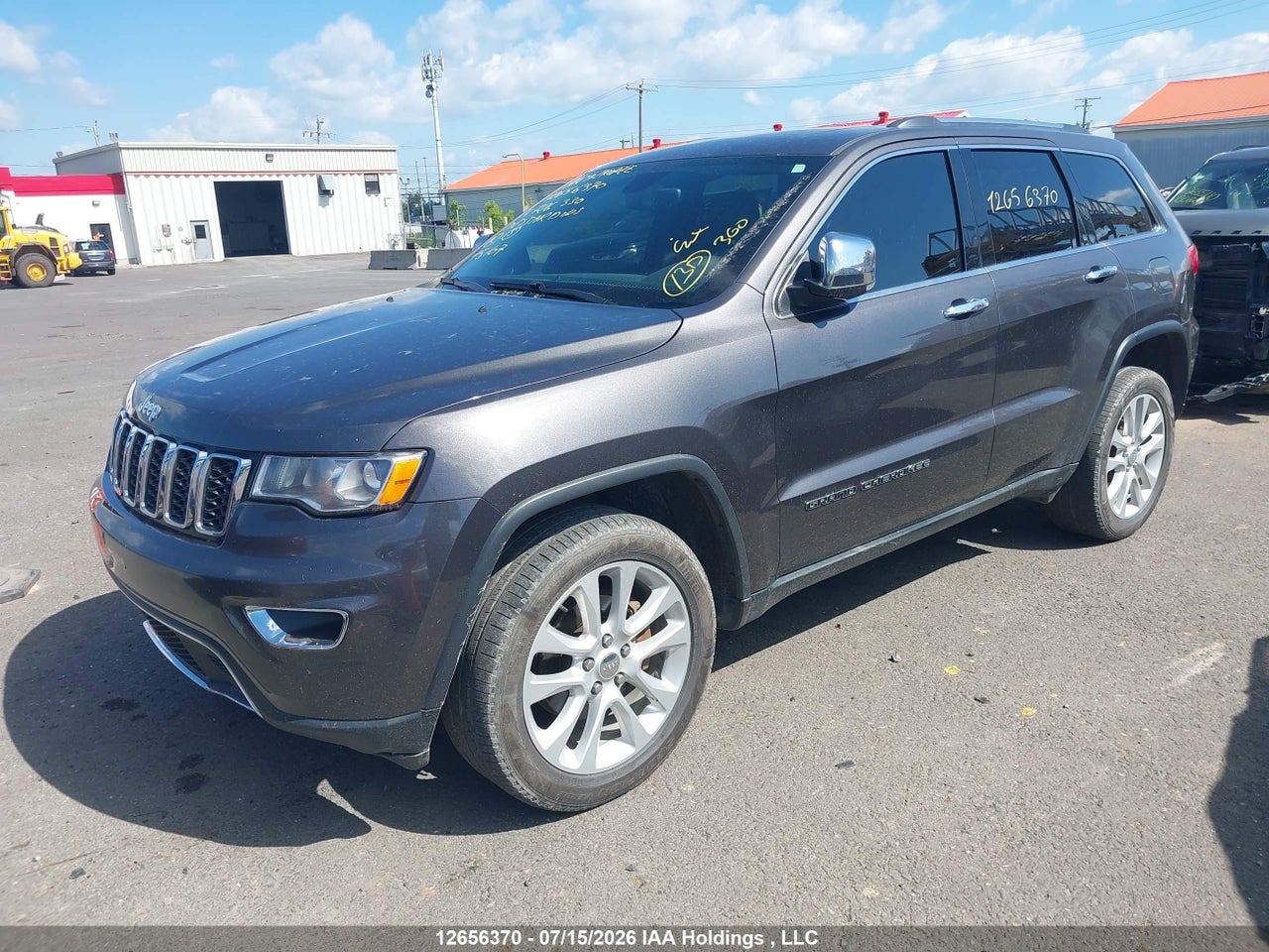 2017 JEEP GRAND CHEROKEE LIMITED thumbnail 3