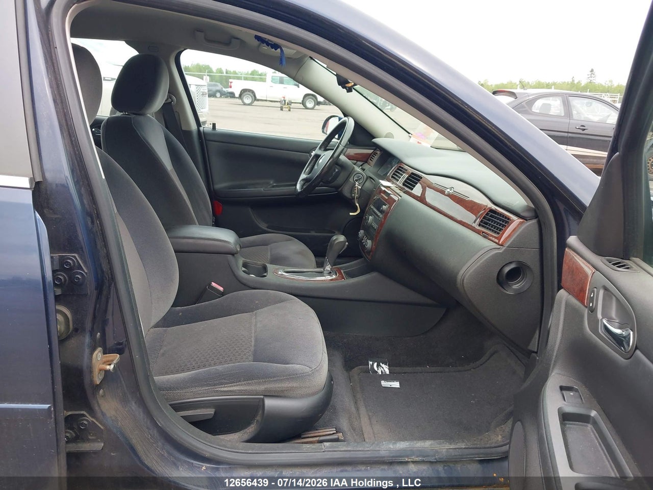 2009 CHEVROLET IMPALA LS thumbnail 6