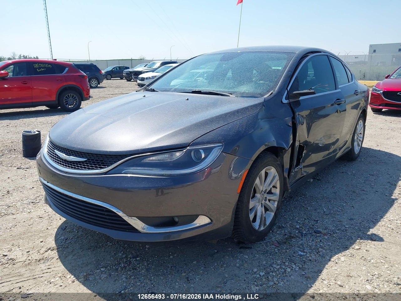 2016 CHRYSLER 200 LIMITED thumbnail 3