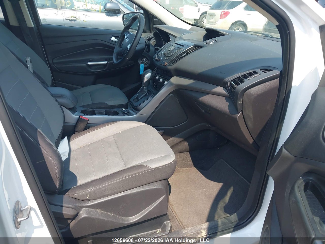 2016 FORD ESCAPE SE thumbnail 6