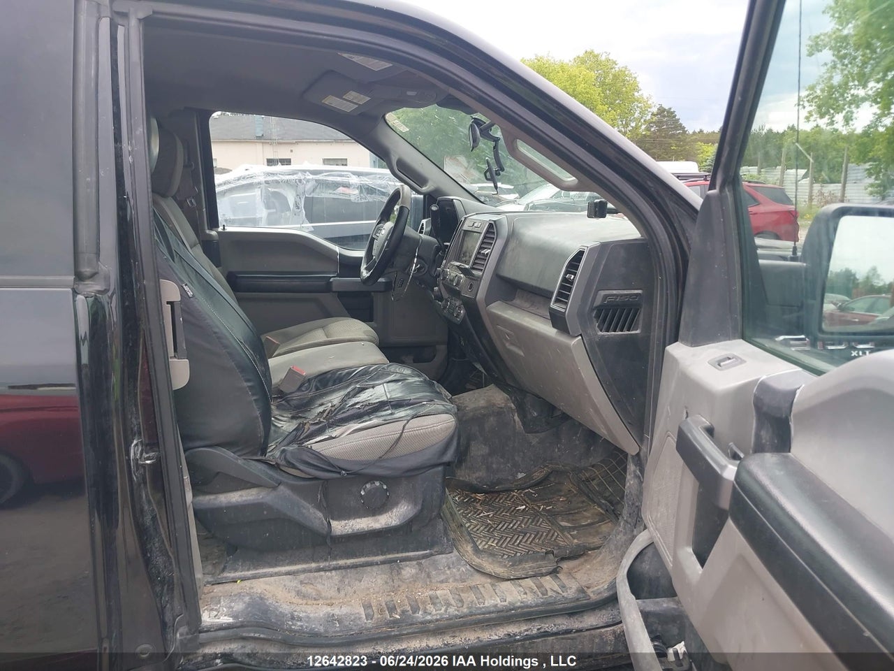 2019 FORD F-150 XLT thumbnail 6