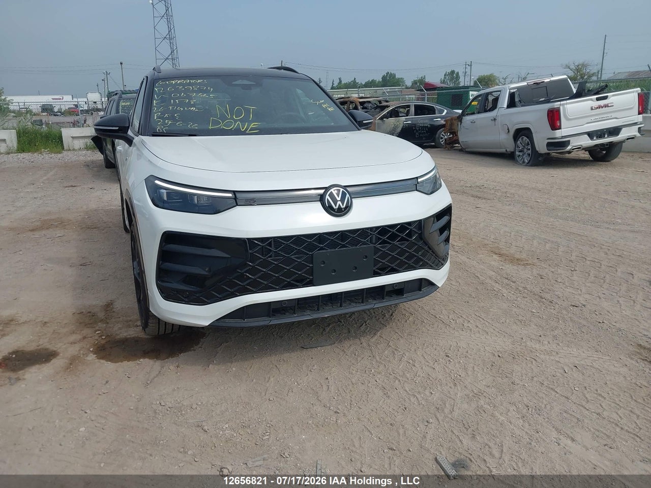 2026 VOLKSWAGEN TIGUAN COMFORTLINE R-LINE BLACK EDITION 4MOTION thumbnail 2