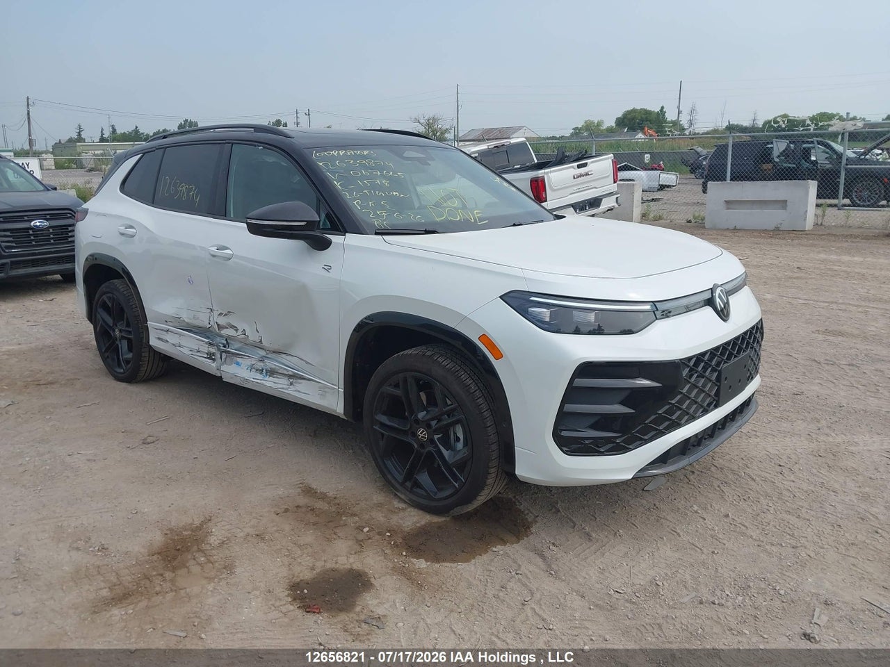 2026 VOLKSWAGEN TIGUAN COMFORTLINE R-LINE BLACK EDITION 4MOTION thumbnail 7