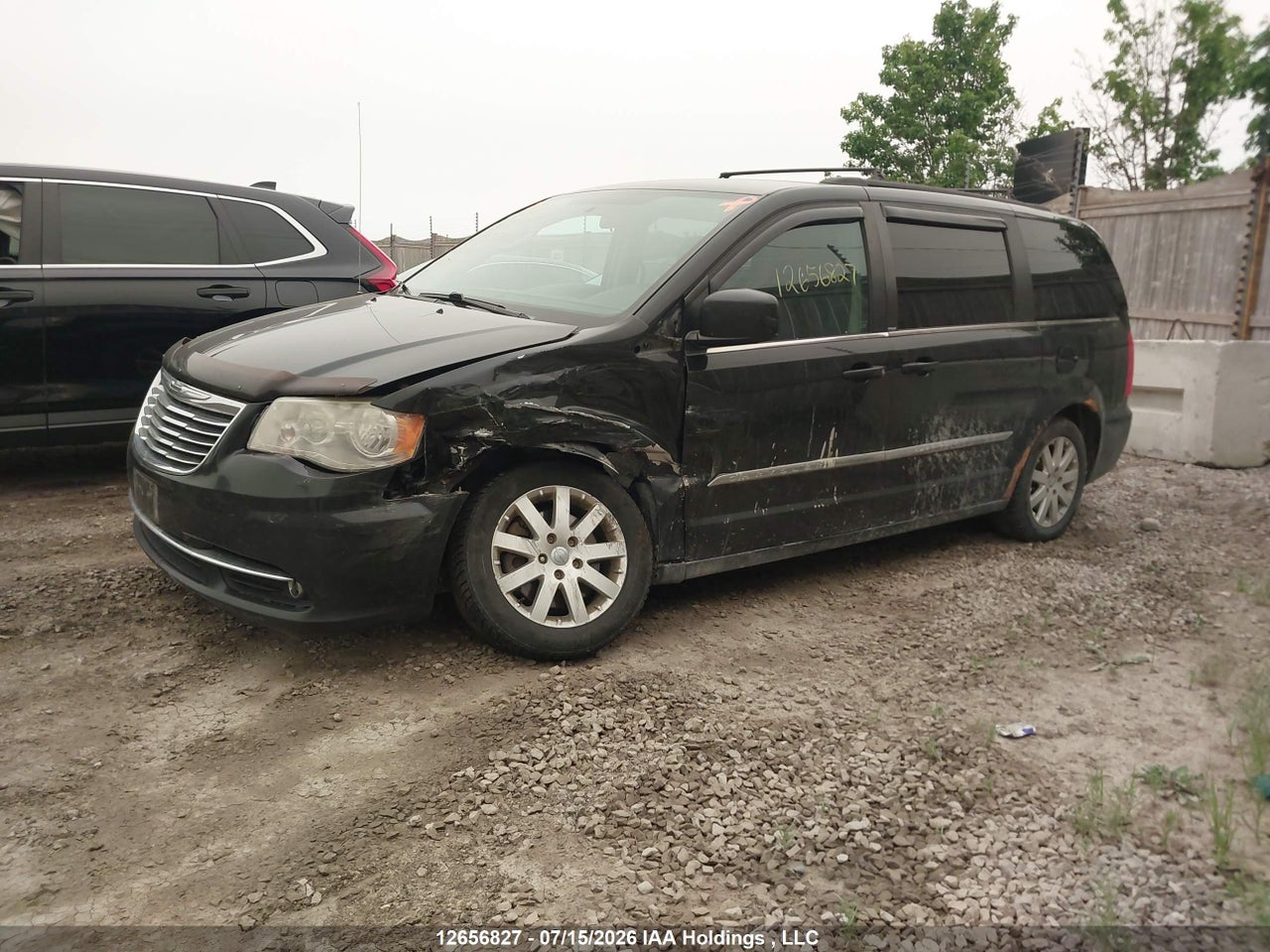 2014 CHRYSLER TOWN & COUNTRY TOURING thumbnail 3