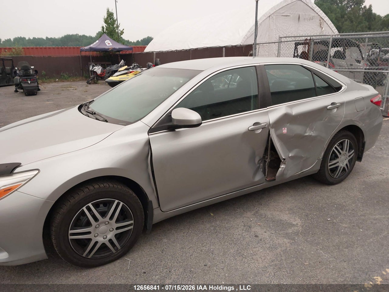 2017 TOYOTA CAMRY LE thumbnail 7