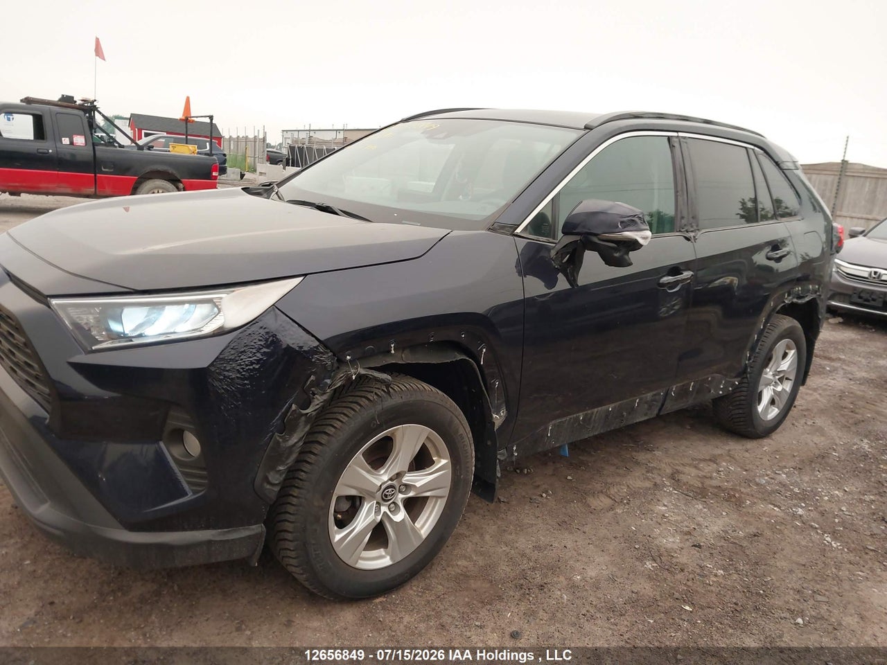 2019 TOYOTA RAV4 XLE thumbnail 7