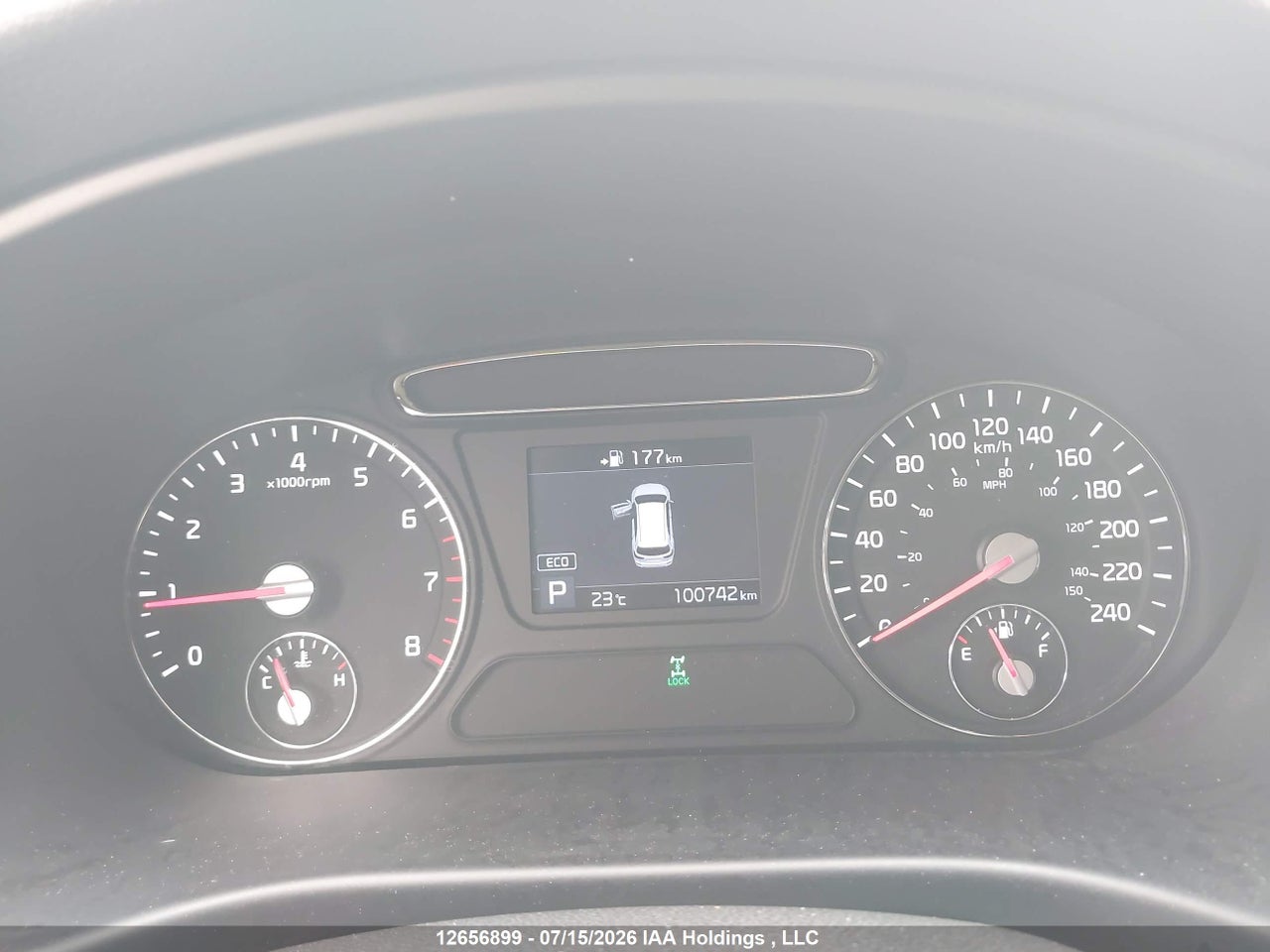 2020 KIA SORENTO thumbnail 8