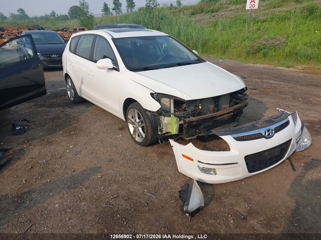 2011 HYUNDAI Elantra Touring GLS/SE thumbnail 2