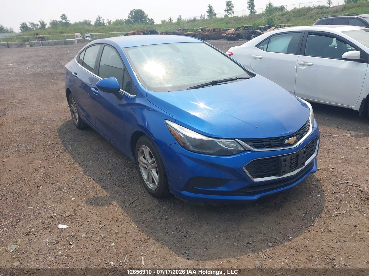 2018 CHEVROLET CRUZE thumbnail 2