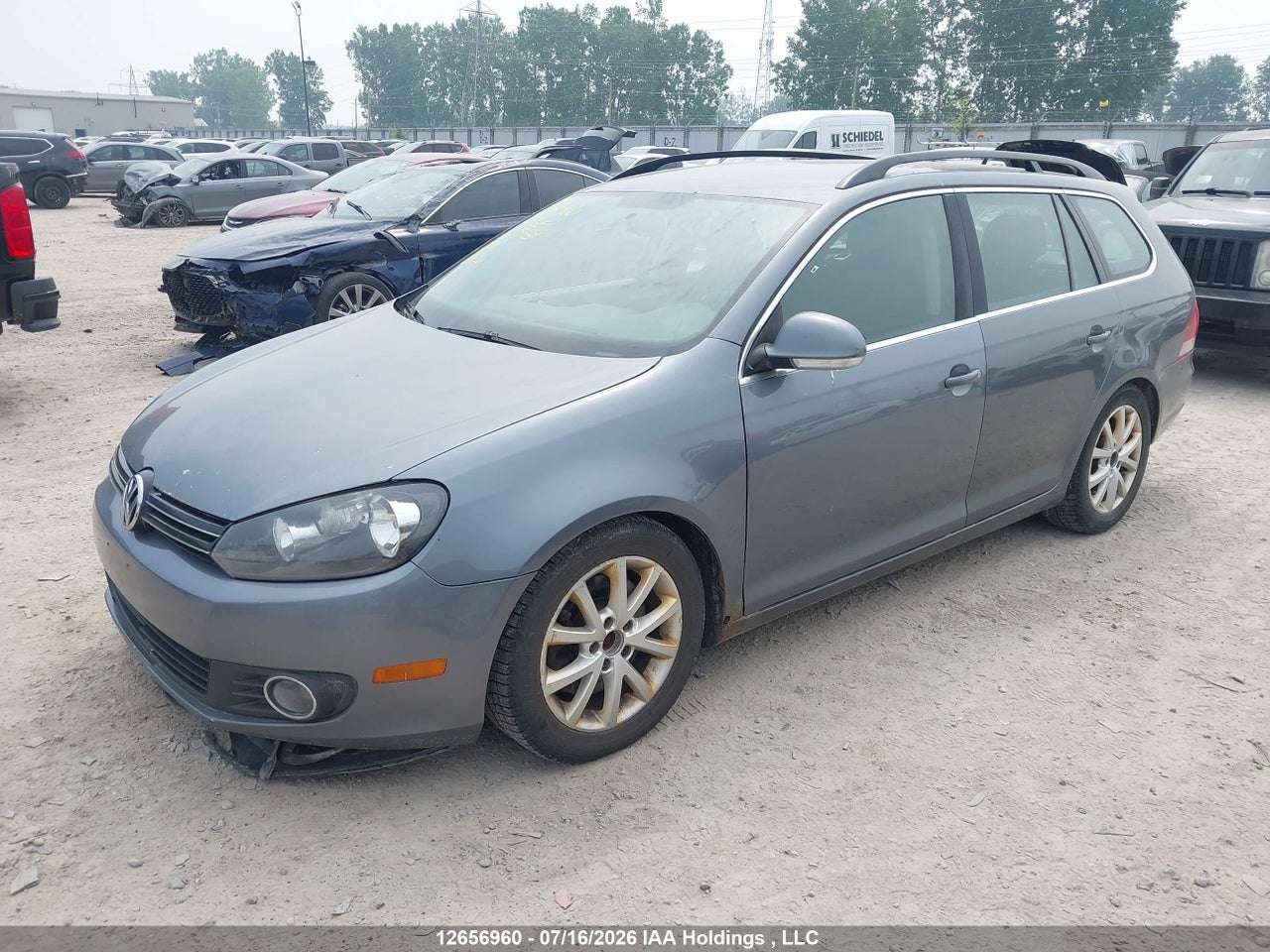 2013 VOLKSWAGEN GOLF thumbnail 3