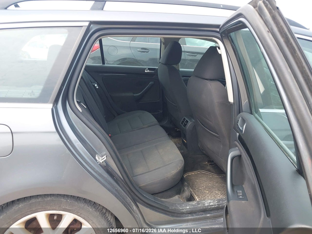 2013 VOLKSWAGEN GOLF thumbnail 9