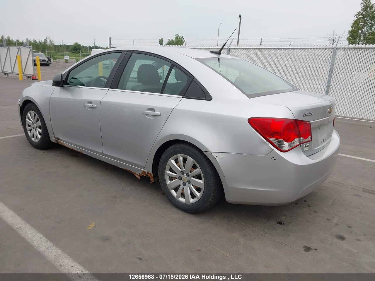 2011 CHEVROLET CRUZE thumbnail 4