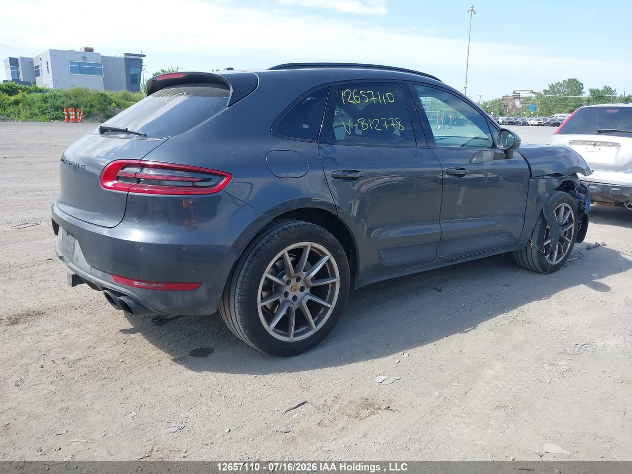 2017 PORSCHE MACAN S thumbnail 5