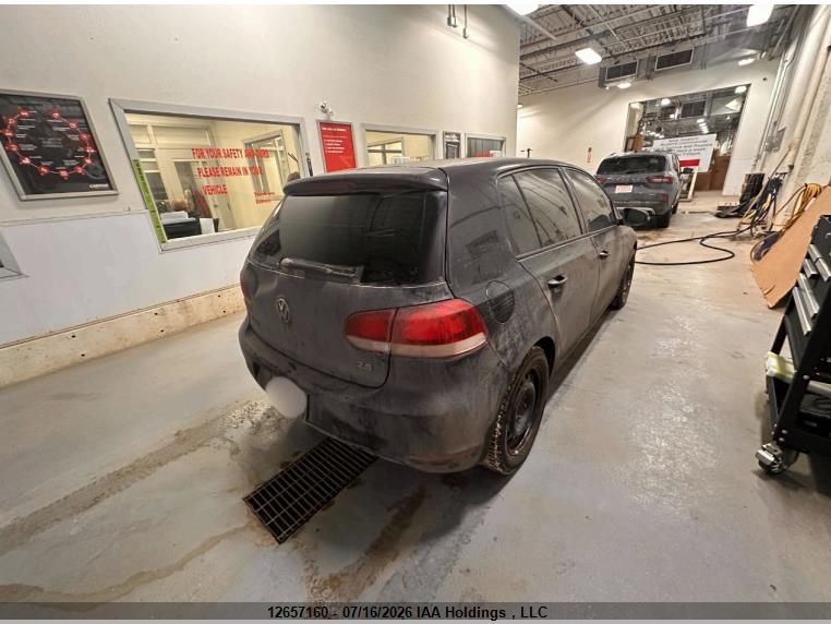2010 VOLKSWAGEN GOLF thumbnail 4