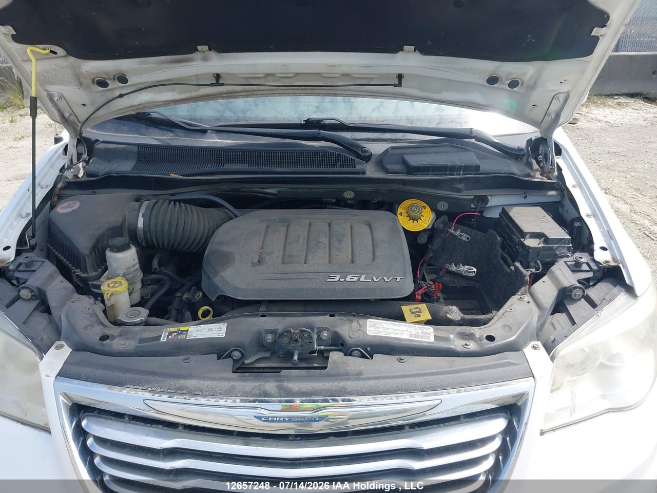 2014 CHRYSLER TOWN & COUNTRY TOURING thumbnail 11