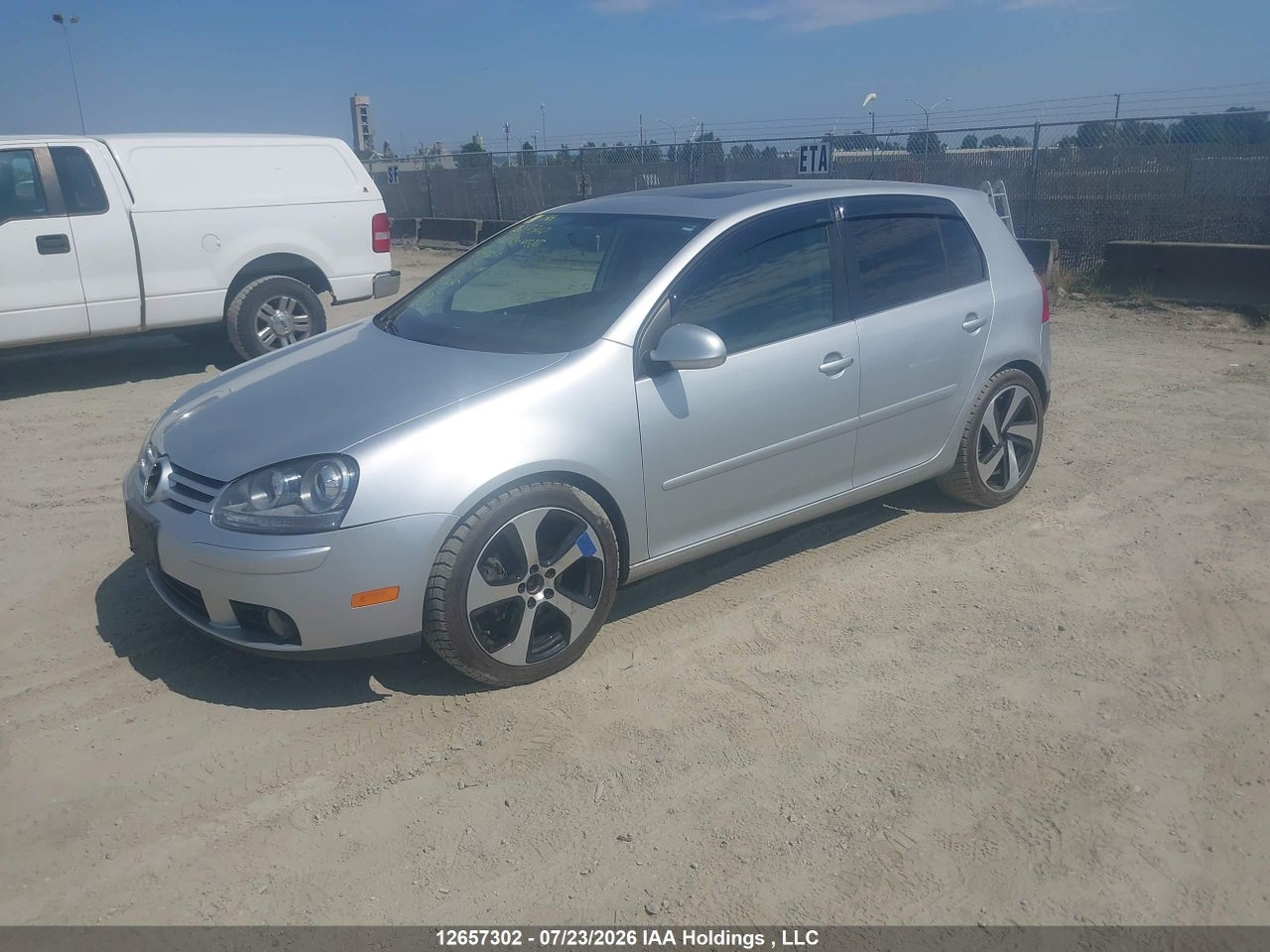 2009 VOLKSWAGEN RABBIT 5-DOOR COMFORTLINE/5-DOOR TRENDLINE thumbnail 3