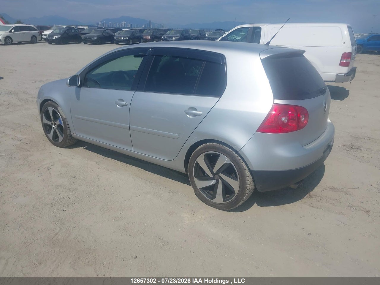 2009 VOLKSWAGEN RABBIT 5-DOOR COMFORTLINE/5-DOOR TRENDLINE thumbnail 4