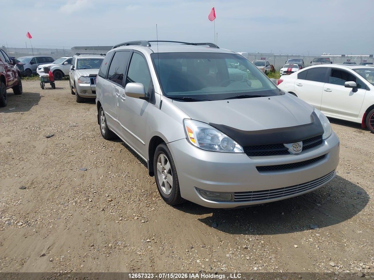 2004 TOYOTA SIENNA CE/LE thumbnail 2