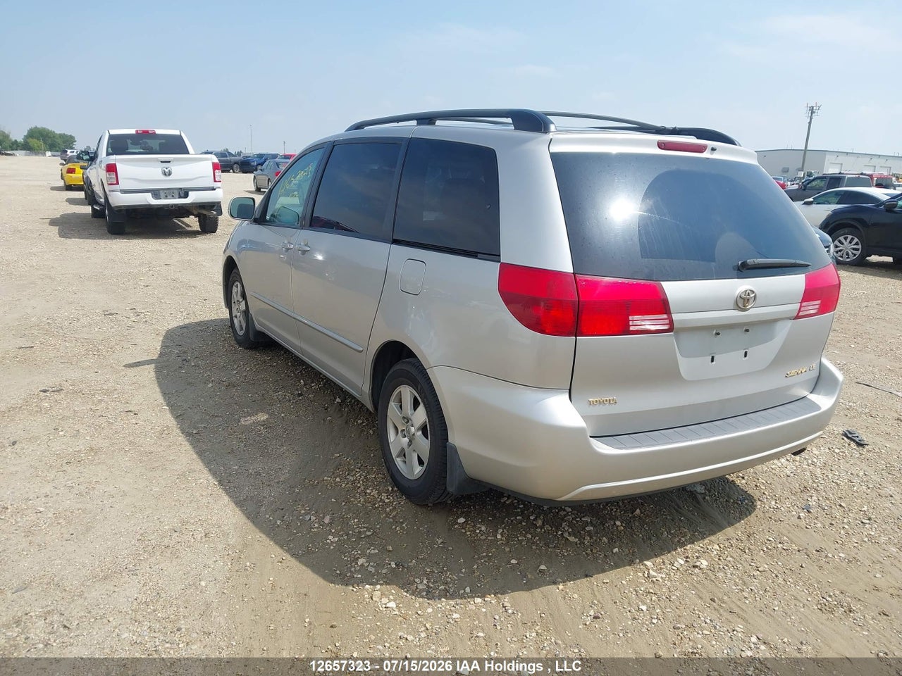 2004 TOYOTA SIENNA CE/LE thumbnail 4