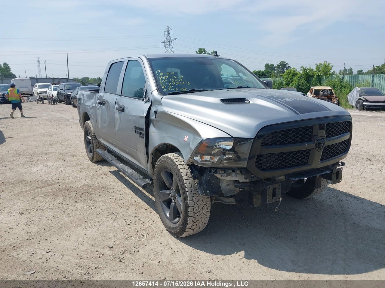 2020 RAM 1500 CLASSIC ST thumbnail 2